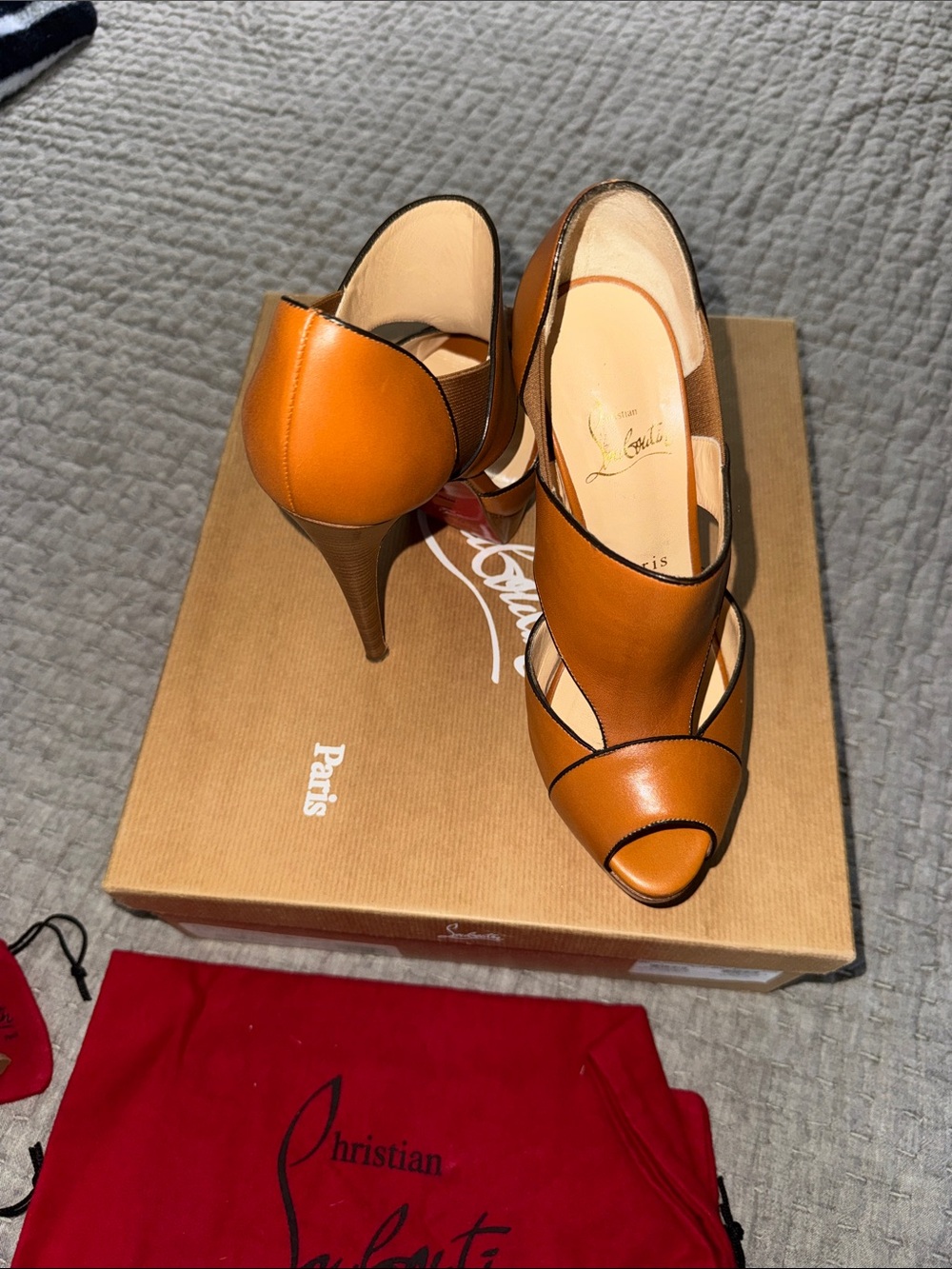 Christian Louboutin-size 36 - Picture 6 of 11